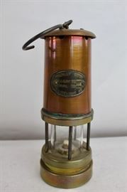 ENGLISH MINER'S LAMP