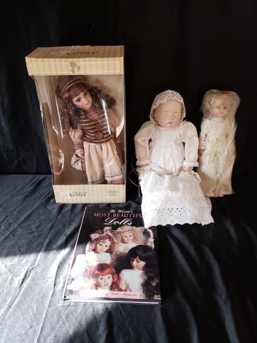 3 dolls Most Beautiful Dolls book
