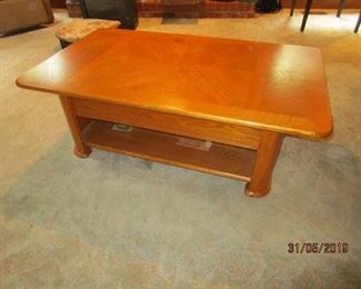COFFEE TABLE THAT LIFTS INTO TABLE