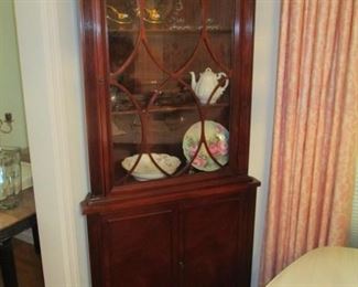 ANTIQUE CORNER CURIO CABINET