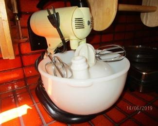 SUNBEAM MIXER