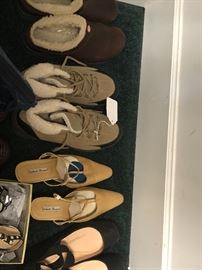 Shoes mostly size 11