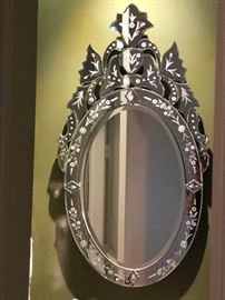 Venetian style etched accent mirror