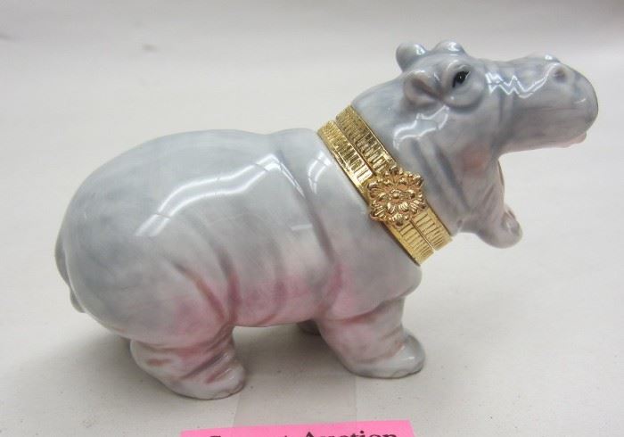 hippo trinket box