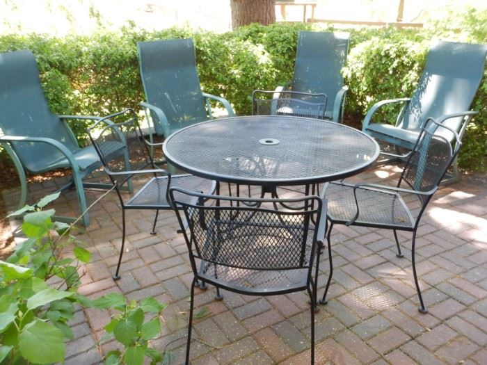 GARDEN TABLE AND CHAIRS