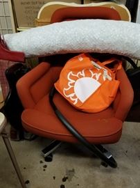 Mid Century Task Chair