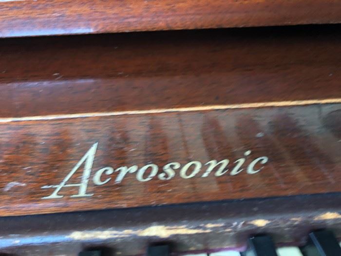 Acrosonic