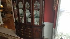 013 Kincaid Cherry China Cabinet