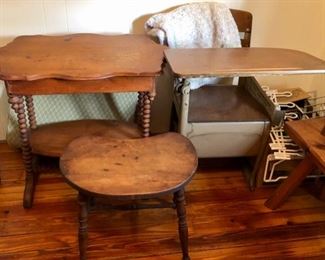 Child's school desk & end tables 