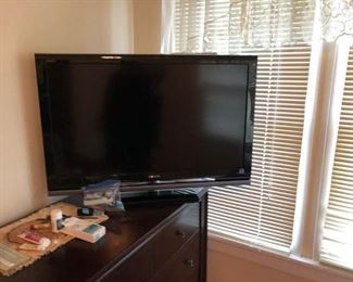 flat screen tv