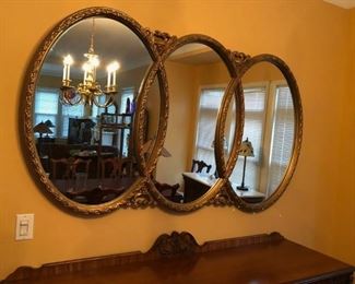 lare mirror
