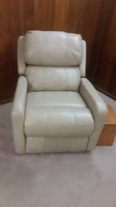 leather recliner STILL AVAILABLE