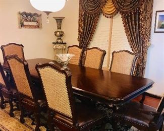 GORGEOUS FORMAL DINING TABLE AND 8 CHAIRS