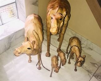 HAND-CRAFTED LEATHER CAMEL FIGURINES
