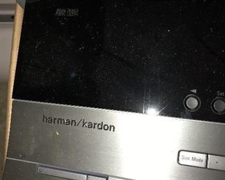 HARMAN KARDON AVR 145 RECEIVER