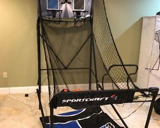 SPORTCRAFT STEPBACK 3 DOUBLE BASKETBALL HOOP 