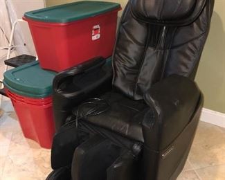 JOHNSON LEATHER MASSAGE CHAIR