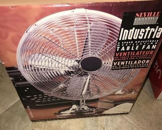 TABLE FAN
