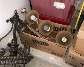 LAMPS / CHANDELIERS / LIGHT FIXTURES