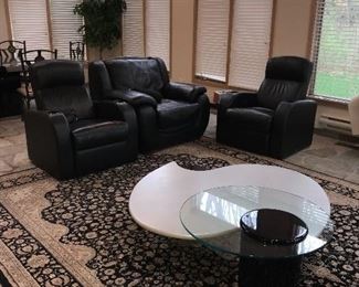 BLACK LEATHER THEATER CHAIRS