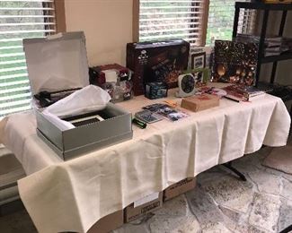 ELECTRONICS AND GAMES