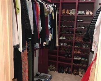 WOMENS CLOTHING / SHOES AND ACCESSORIES