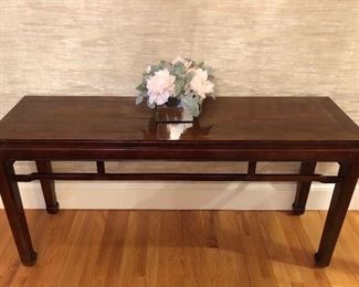 Matching Henredon console table. All pieces in excellent condition!