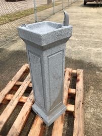 Never used outdoor water fountain classic column look