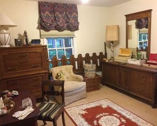 Vintage Thomasville Chest on Chest  and  Dresser with Mirror
