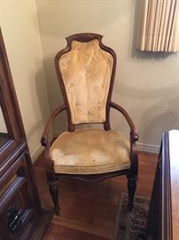 Set Of 8 Drexel Heritage Furnishings Mid Century Modern Chairs 
     2 Armed & Upholstered Captain Chairs and  6 Cain Backed Chairs