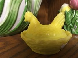 Sweet Vintage Collectible Hen Salter