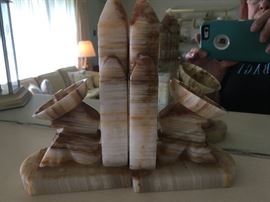 Vintage Marble
Book  Ends