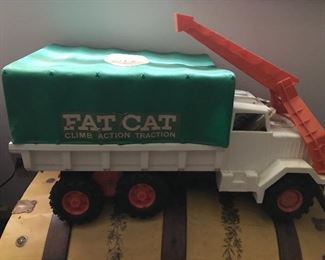 1960’s Fat Cat Climb Action Traction Truck