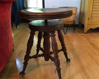 Antique Ball/Claw Piano Stool