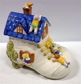 1986 Fitz And Floyd "Old Woman Who Lived In A Shoe" Cookie Jar