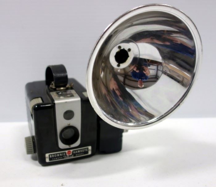 Vintage 1950s Kodak Brownie Hawkeye Flash Model Camera