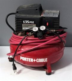 Porter Cable Portable 135 PSI Air Compressor Model CFFN250T, Powers On