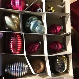 lots of vintage ornaments in original boxes