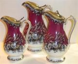 Rare graduated pitcher set