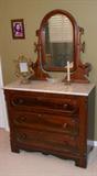 Victorian walnut chest with mirror
