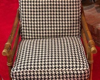 HOUNDSTOOTH FICKS REED