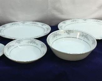 Legendary by Noritake Serving Pieces