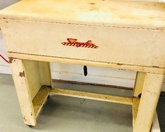 Mid Century Modern Simplex pants presser