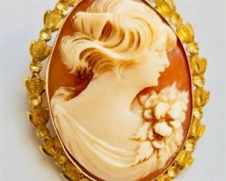 10k Semco Cameo brooch