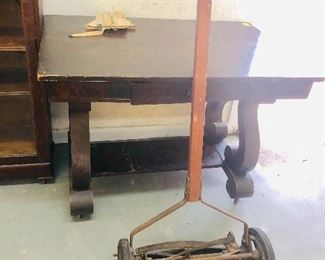 1940s Lawn Mower
