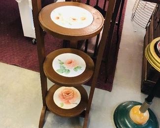 Hand Painted Folding Pie Server