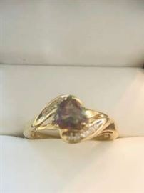 10K Gold Tanzanite & diamond sz. 10 ring