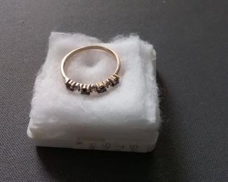 Vintage 14K Diamond and Sapphire Ring