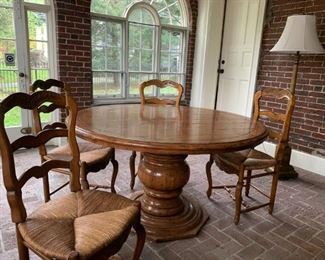 Country English Pedestal Table, Walnut