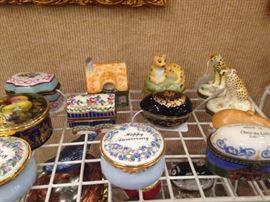 Enamel box selections